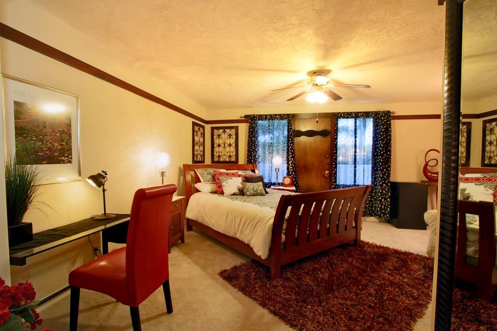 Vineyard Hacienda Hotel Spring Valley  ภายนอก รูปภาพ