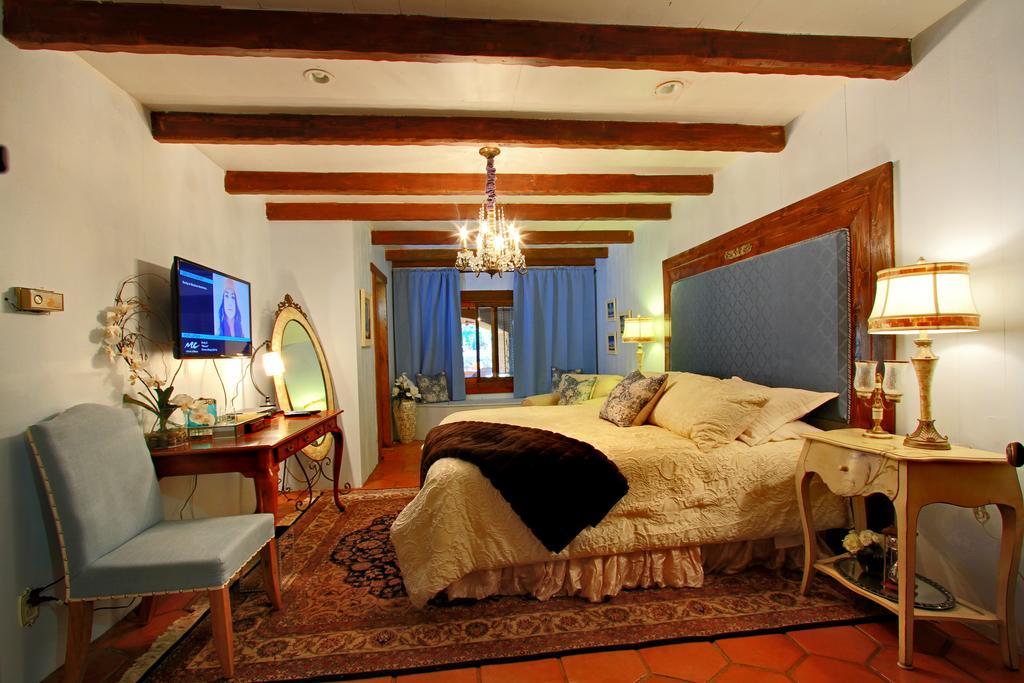 Vineyard Hacienda Hotel Spring Valley  ภายนอก รูปภาพ