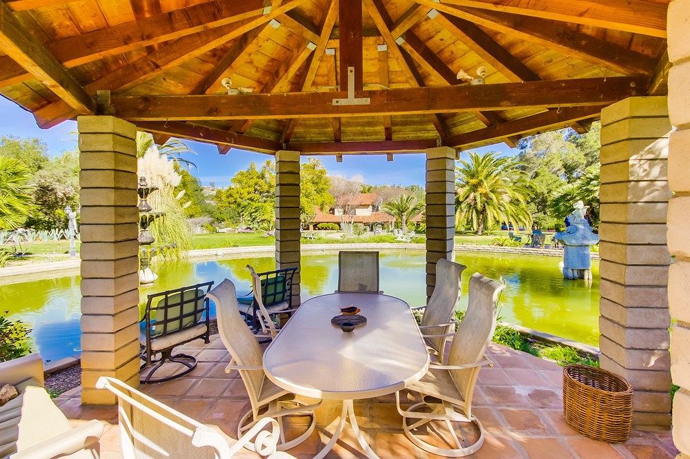 Vineyard Hacienda Hotel Spring Valley  ภายนอก รูปภาพ